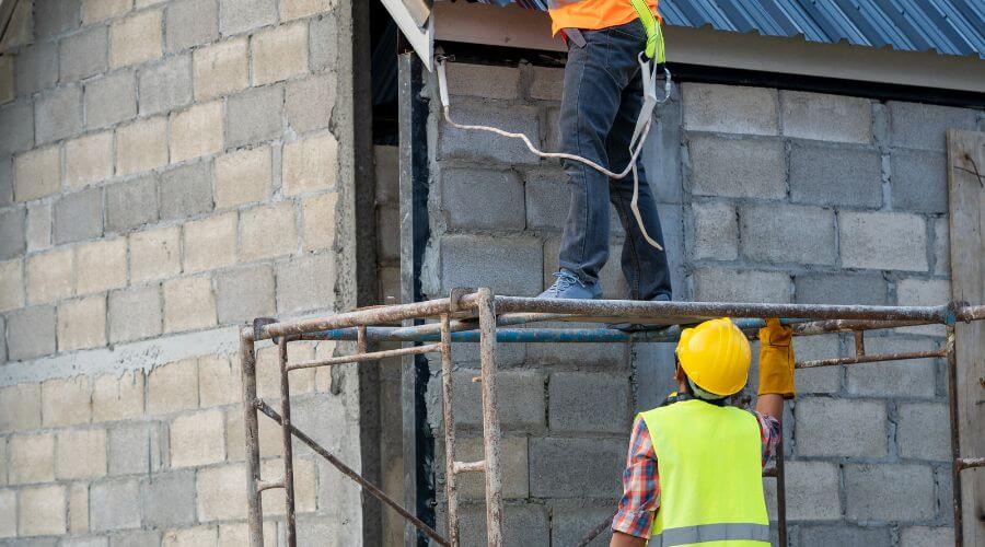 Professional residential roofers in Vale, SD